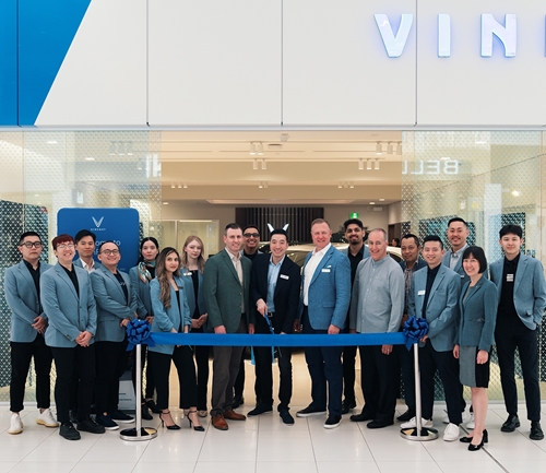 VinFast khai trương cửa hàng đầu tiên tại Vancouver, Colombia